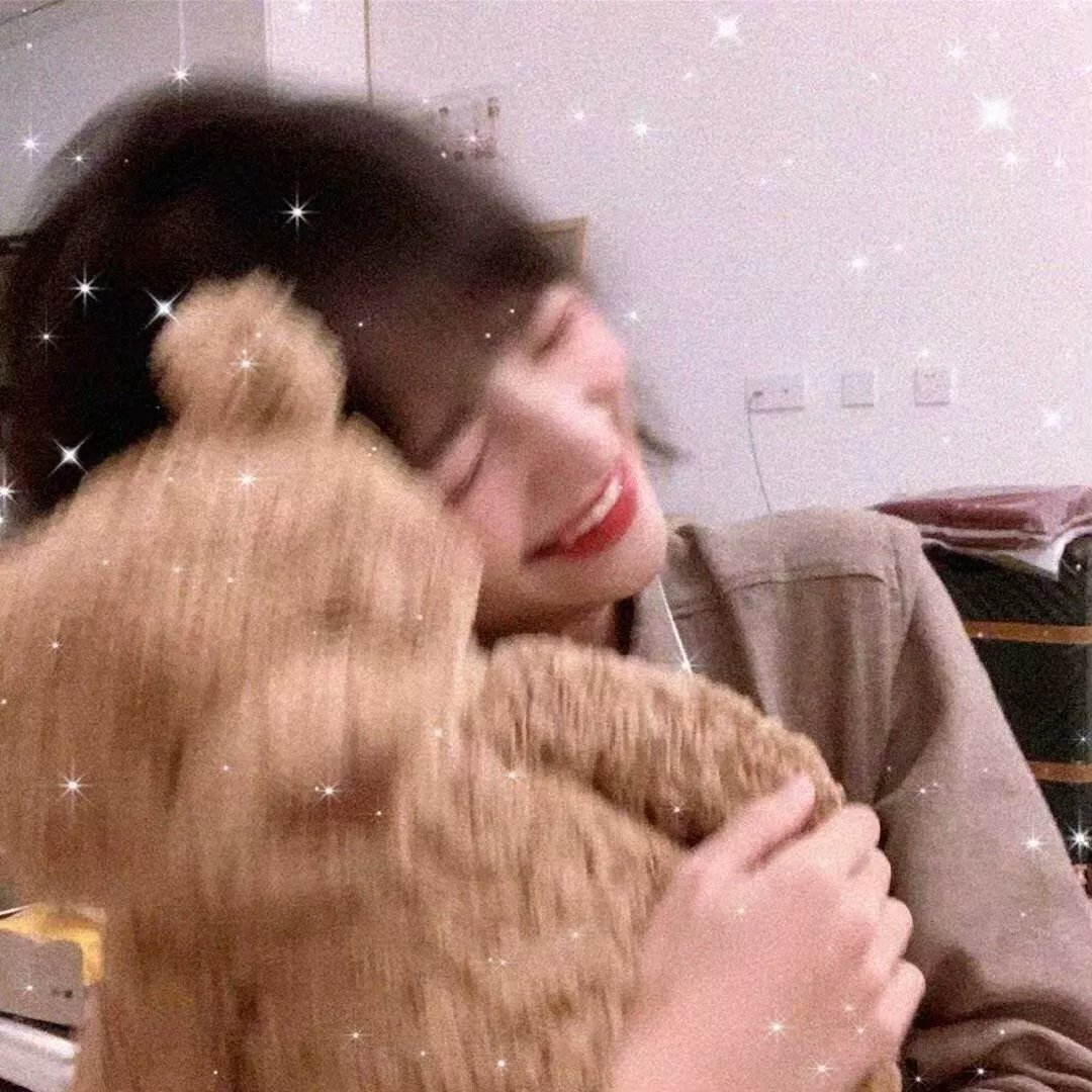 假千金的亿点人脉